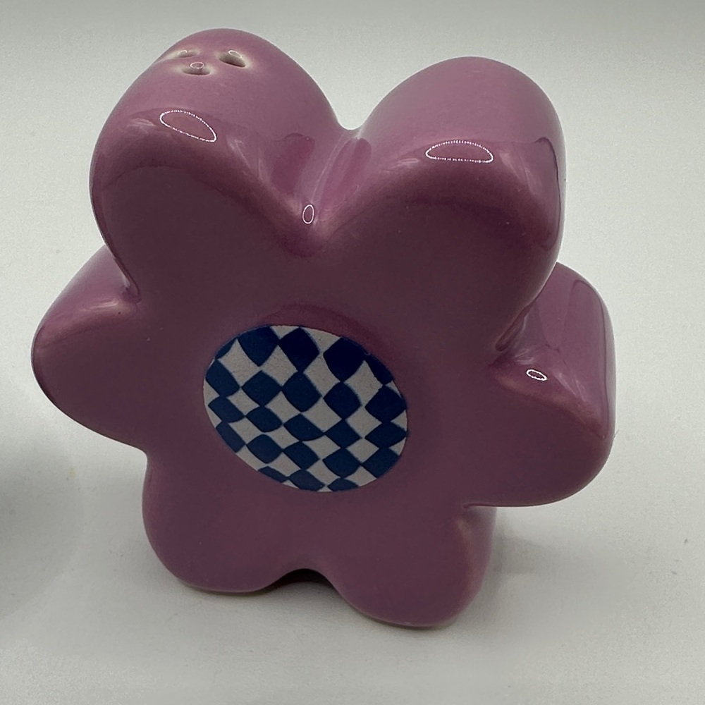 Blue and Pink Flower Shaped Ceramic Salt and Pepper Shakers - Picture 3 of 8
